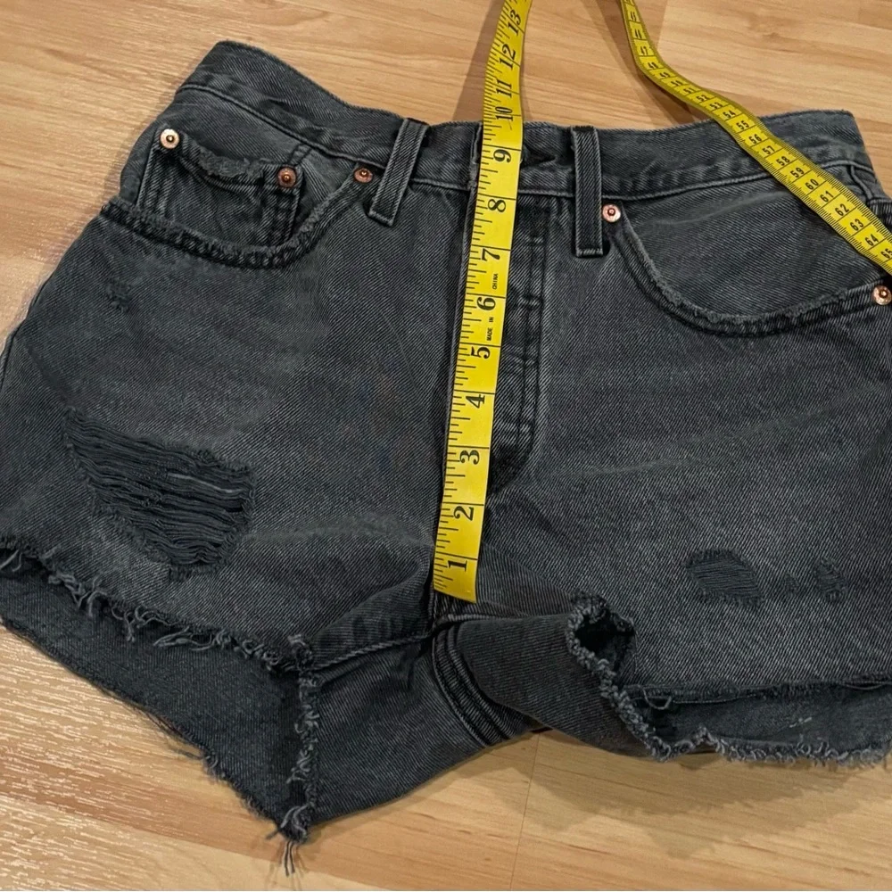 Levis Black Distressed Denim Shorts‎